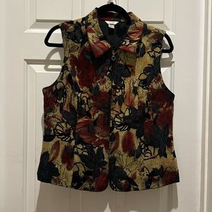 Christopher & Banks vest size medium